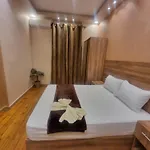 Cairo Plaza 70 Hotel